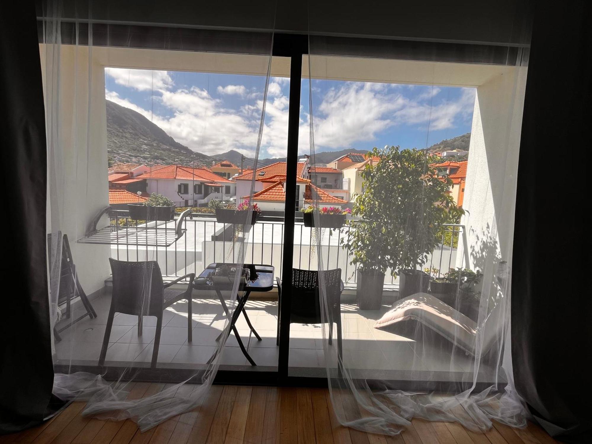 Apartment Machico Near The Beach Luaran gambar